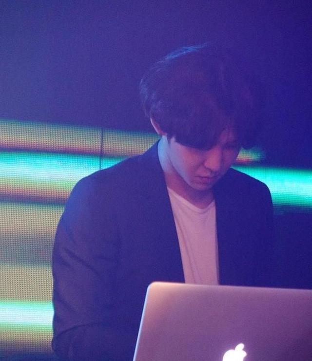 南太铉被YG抛弃后初次露面 现身夜店做DJ令粉丝泪目