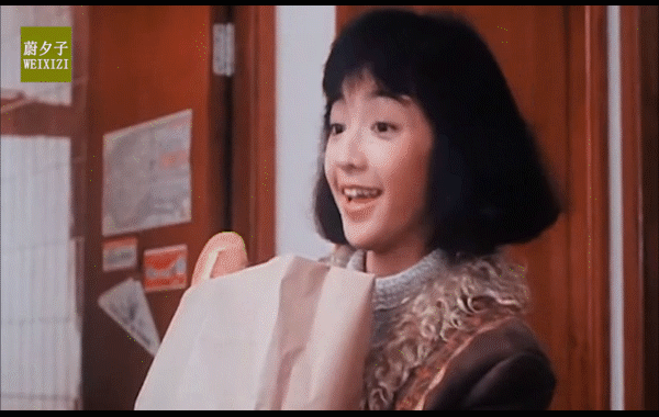 此片预示李丽珍的演艺之路，30年前和陈慧娴一起见证她的爱情