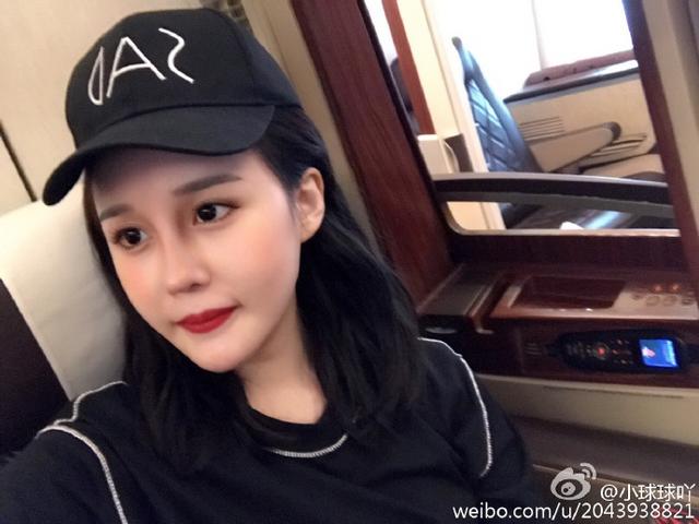 赵本山女儿嘟嘴卖萌又变样，网友调侃：又充气