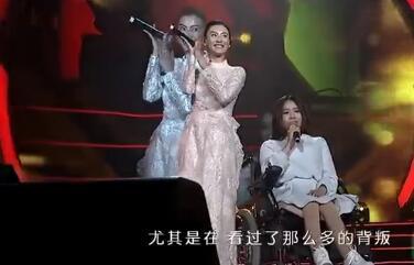 张柏芝唱了首歌，网友：没王菲唱的好听，但更值钱！