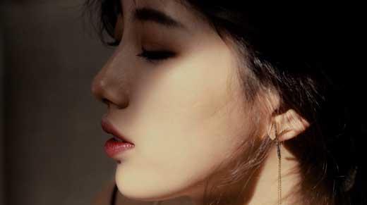 韩国女艺人秀智拍代言照美貌清纯动人