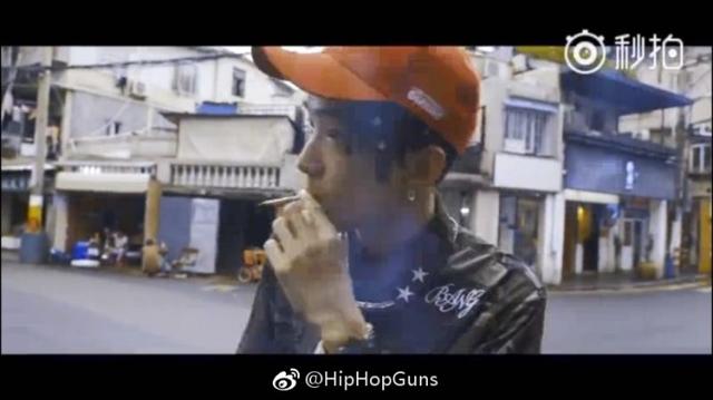 这个rapper刚靠《中国有嘻哈》火起来，就被人举报吸毒了