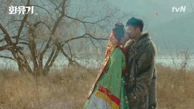 韩版《西游记》唐僧和孙悟空接吻……吴承恩的棺材板按不住了！
