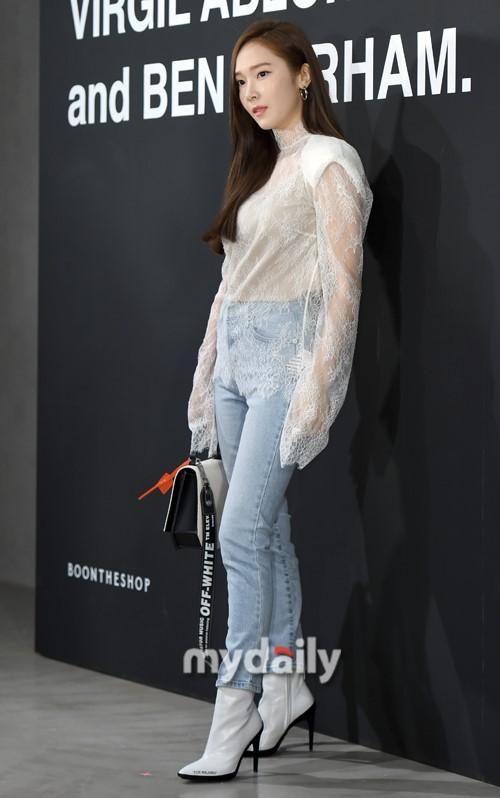 韩国女艺人Jessica首尔出席 品牌宣传活动