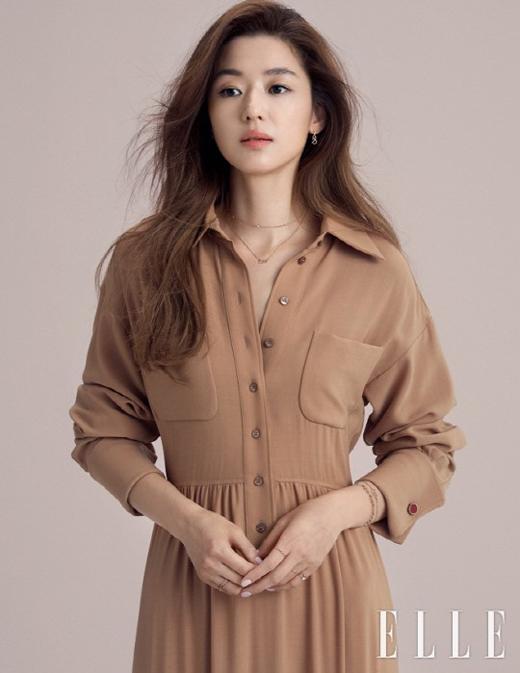 韩国女艺人 全智贤拍珠宝品牌宣传照