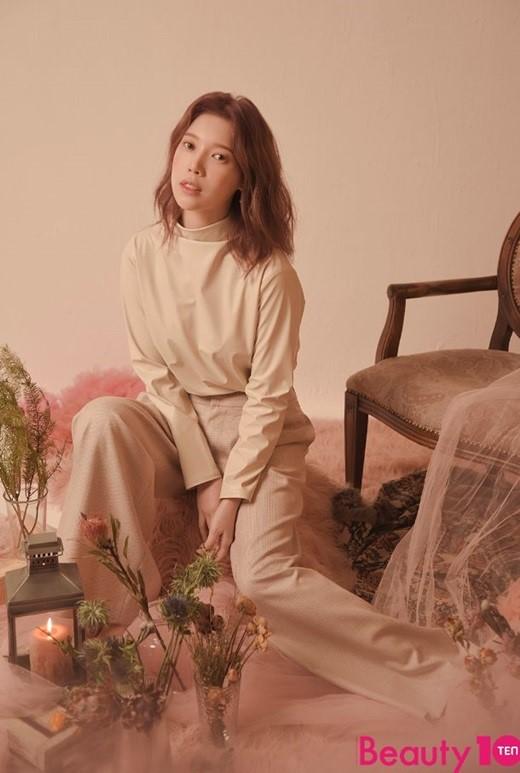 韩国女艺人裴多海最新时装杂志写真曝光