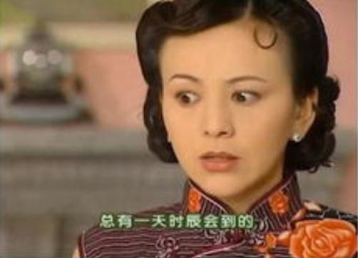 49岁“雪姨”王琳逆龄生长皮肤白嫩似少女，网友：小姐姐今年18？