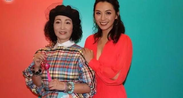 TVB“石榴姐”新剧被延迟播出 轻松笑言：一定会出席宣传
