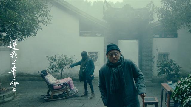 《送我上青云》曝光片尾曲MV，“才女”许飞歌声演绎“不服输”
