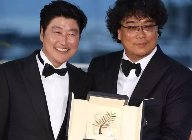 韩国电影的首个戛纳金棕榈奖！《寄生虫》剧情很扯，内核有多深？