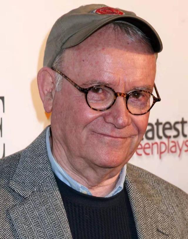 痛心！好莱坞著名编剧、演员、导演巴克·亨利去世，享年89岁