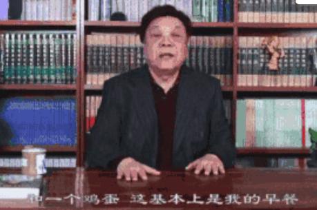 78岁赵忠祥因病去世，到初入职场到央视名嘴，他敬业了61年