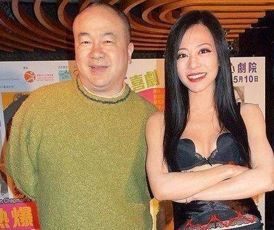因心灵缺失认有恋父倾向 香港知名女演员与大18岁导演结束21年情