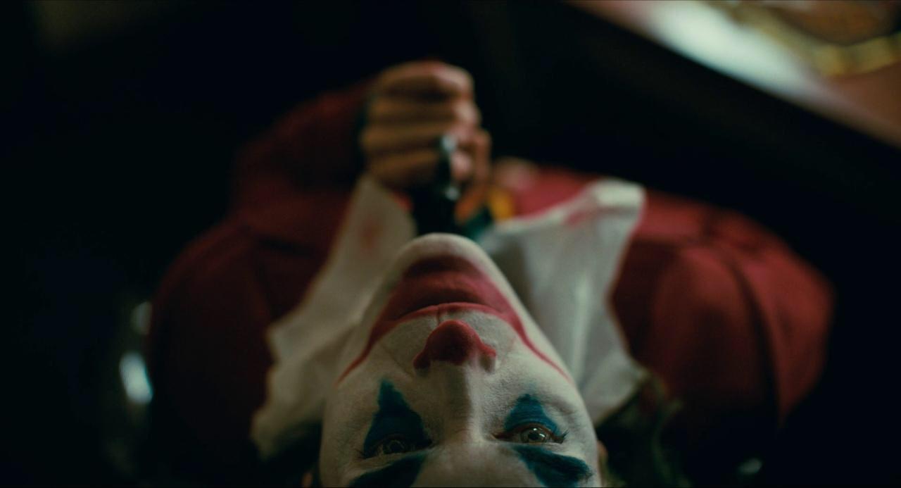 DC《小丑2》投资1.5亿美元 男主角、导演片酬各2000万美元