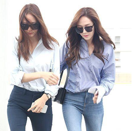 Jessica Krystal为参加时尚品牌宣传一起亮相机场 酷性十足