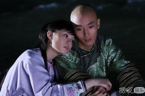 果郡王康复啦~李东学拍戏受伤遭遇毁容性面瘫 现在痊愈啦! 果郡王康复啦~李东学拍戏受伤遭遇毁容性面瘫 现在痊愈啦!