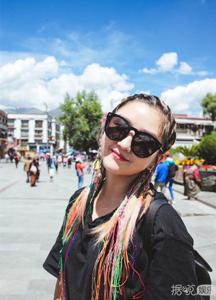 何洁北京个人演唱会海报曝光 妆容呼应主题“不服来犟”