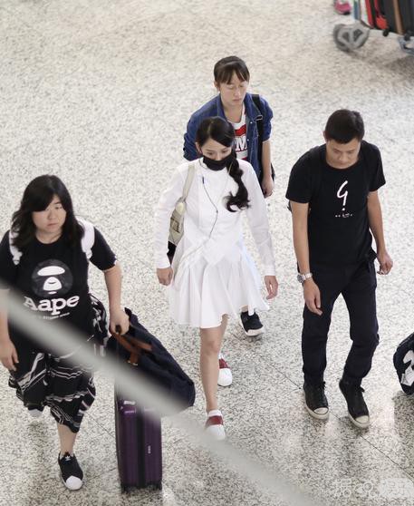 乔任梁追悼会今上午举行 陈乔恩井柏然薛之谦将出席悼念