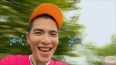 《我们战斗吧》原来是这样一档充满奇异气息的“男神”综艺...