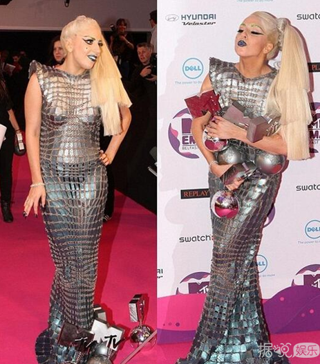 Lady Gaga为新专辑《Joanne》录节目身着“雷人三角裤”现身 春光乍泄尴尬露“底裤”