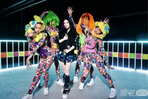 本兮新专辑主打预告照装扮惊艳 打破沉寂强势回归歌手身份