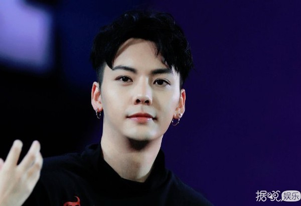 最强男友力陈伟霆终于来《姐姐好饿》了！含泪看完了这期的预告...