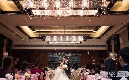 杨怡罗仲谦大婚 一众TVB明星出席 现场堪比TVB盛典
