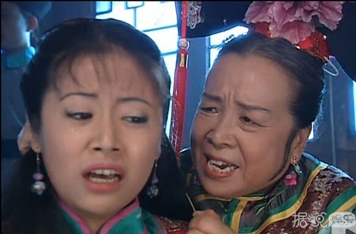 “安陵容”陶昕然女儿被网友诅咒，她和“华妃”蒋欣的差别咋这么大？