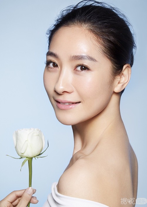 “安陵容”陶昕然女儿被网友诅咒，她和“华妃”蒋欣的差别咋这么大？
