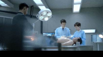 《法医秦明》曝终极片花，张若昀饰演的法医秦明变嫌疑犯