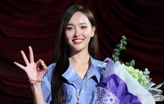 金鹰女神花落唐嫣 曾是杨幂洗脚婢 苦熬多年终逆袭！