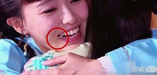 金鹰女神花落唐嫣 曾是杨幂洗脚婢 苦熬多年终逆袭！