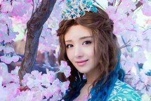 “火族王子忻绝”和“人鱼公主岚裳”在一起了 姜潮承认与麦迪娜恋情：已有结婚打算