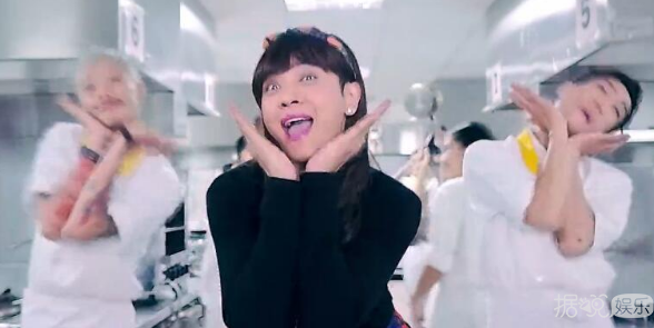 罗志祥变身“朱碧石”正式回归 这MV造型也是拼了！