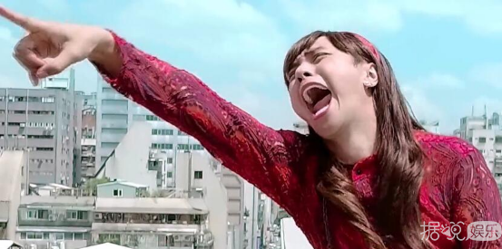 罗志祥变身“朱碧石”正式回归 这MV造型也是拼了！