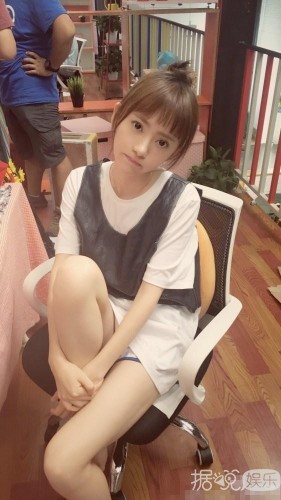 《爱情公寓》的“诺澜”女神脸肿么变成了这个样子了