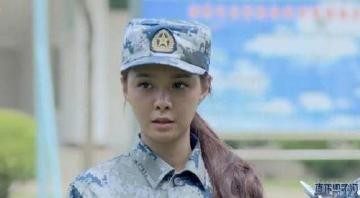 沈梦辰凌晨纯素颜照曝光 实力演绎会P图是多么重要的一件事