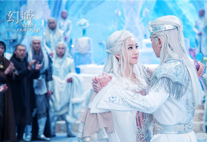 《幻城》曝宋茜白发造型 啰嗦夫妇发糖 马天宇冯绍峰相见不相认