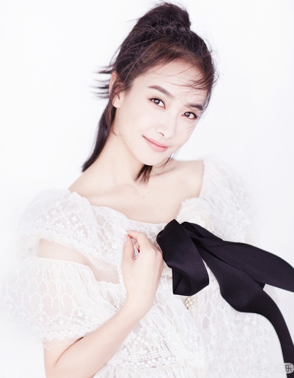 宋茜代言《遮天3D》手游 这角色造型很仙啊~