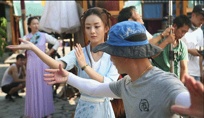 《楚乔传》曝光杀青特辑，林更新戳赵丽颖脸蛋 颖宝萌萌哒~