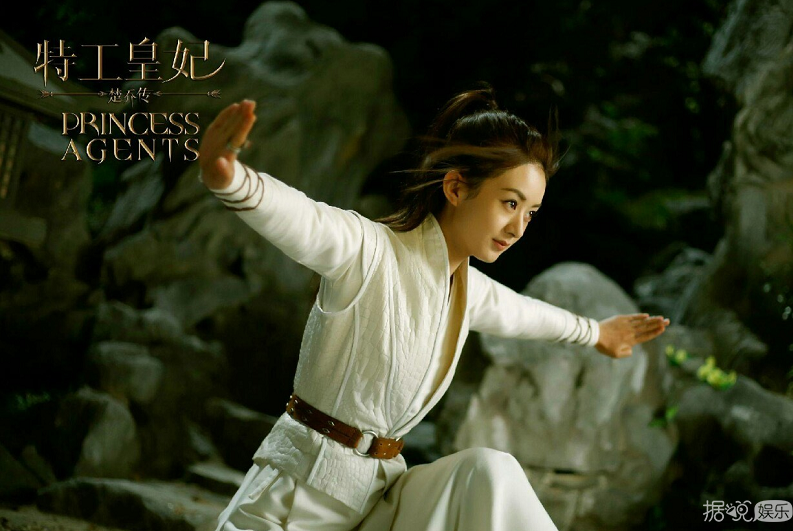 《楚乔传》曝光杀青特辑，林更新戳赵丽颖脸蛋 颖宝萌萌哒~