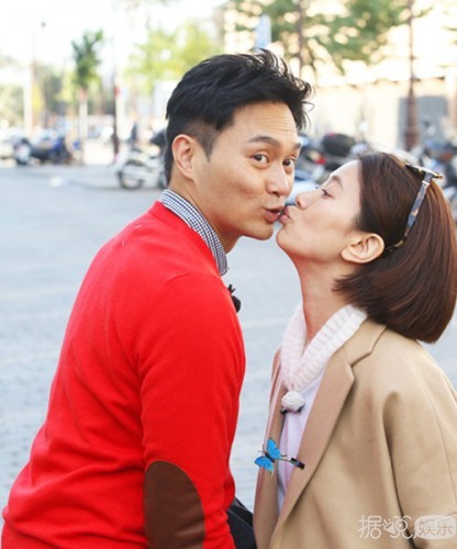 张智霖袁咏仪15年相濡以沫 24年浪漫相守长情陪伴