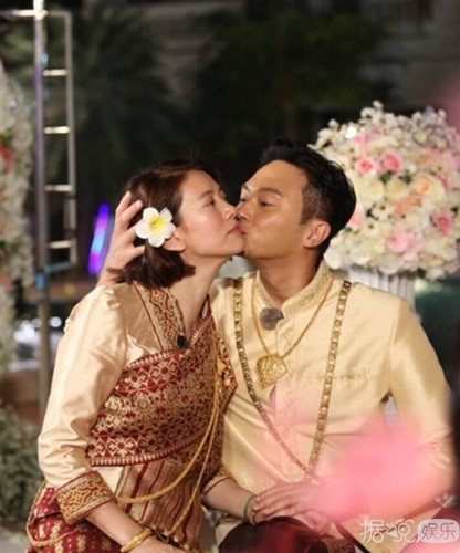 张智霖袁咏仪15年相濡以沫 24年浪漫相守长情陪伴