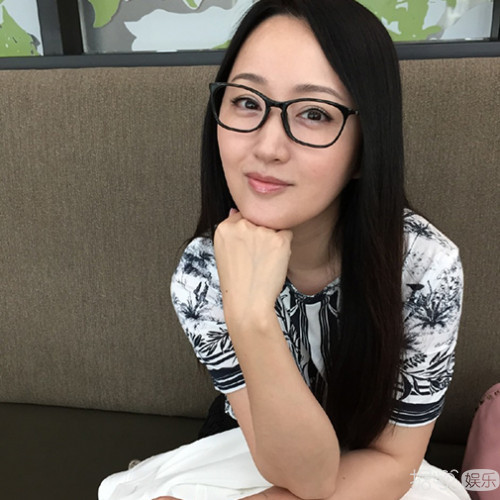 45岁杨钰莹将结婚 新郎会是谁