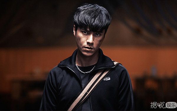 陈坤素颜撞脸宋小宝 “厂花”盛世美颜不复