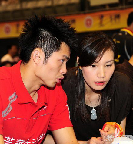 林丹谢杏芳孕期间出轨  小三赵雅淇是高虎前女朋友