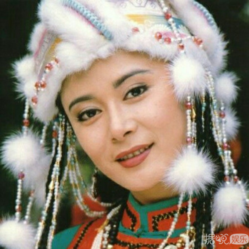 “塞娅公主”张恒晒比基尼照 网友直呼“辣眼睛”