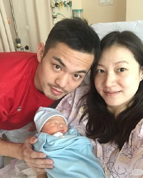 最有正义感的女星--李小冉 暗讽林丹出轨事件：比吃苍蝇还恶心！