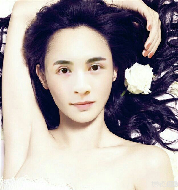 薛之谦割双眼皮留下后遗症？  长的帅还这么红为啥要整容