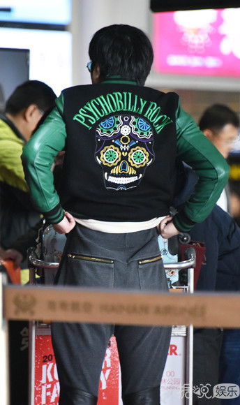 “360度全死角男神”王大治疑似新戏女友曝光 董洁曾为他出轨……